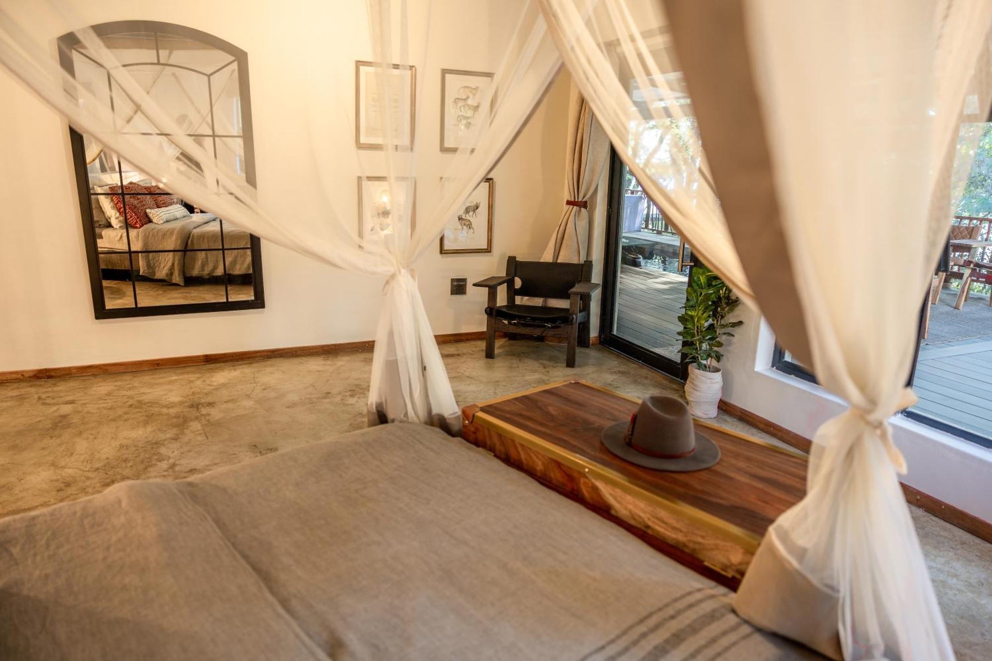 Chobe House Villa And Chalets Kasane Bagian luar foto