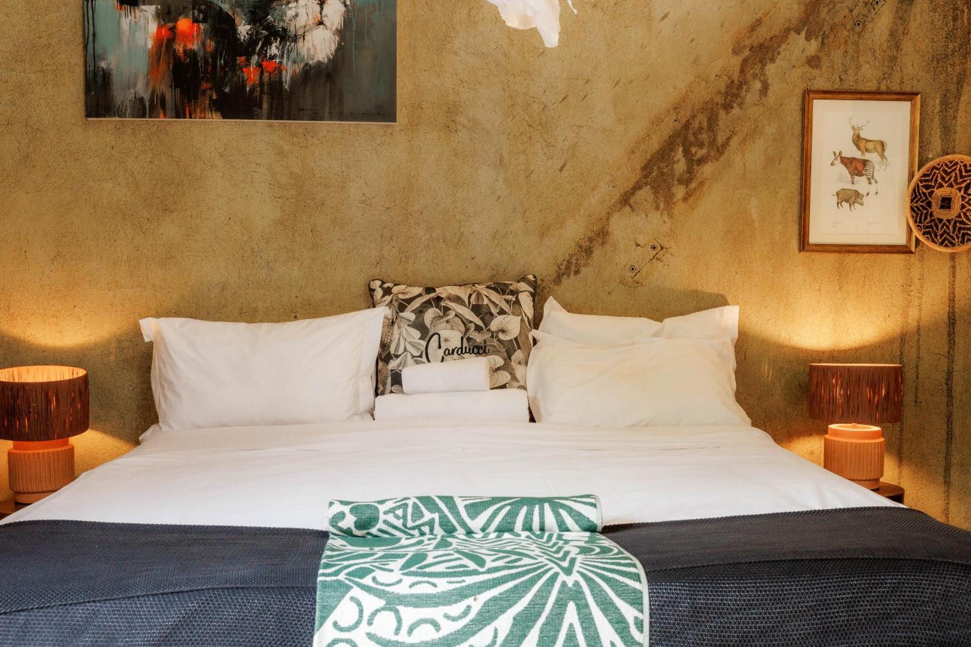 Chobe House Villa And Chalets Kasane Bagian luar foto