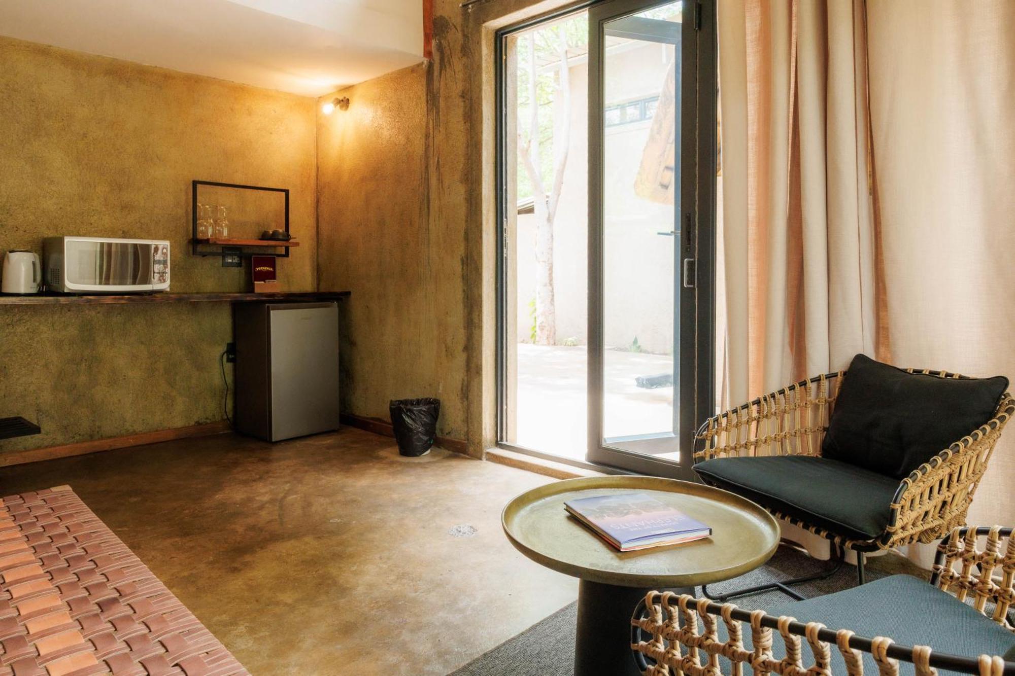 Chobe House Villa And Chalets Kasane Bagian luar foto