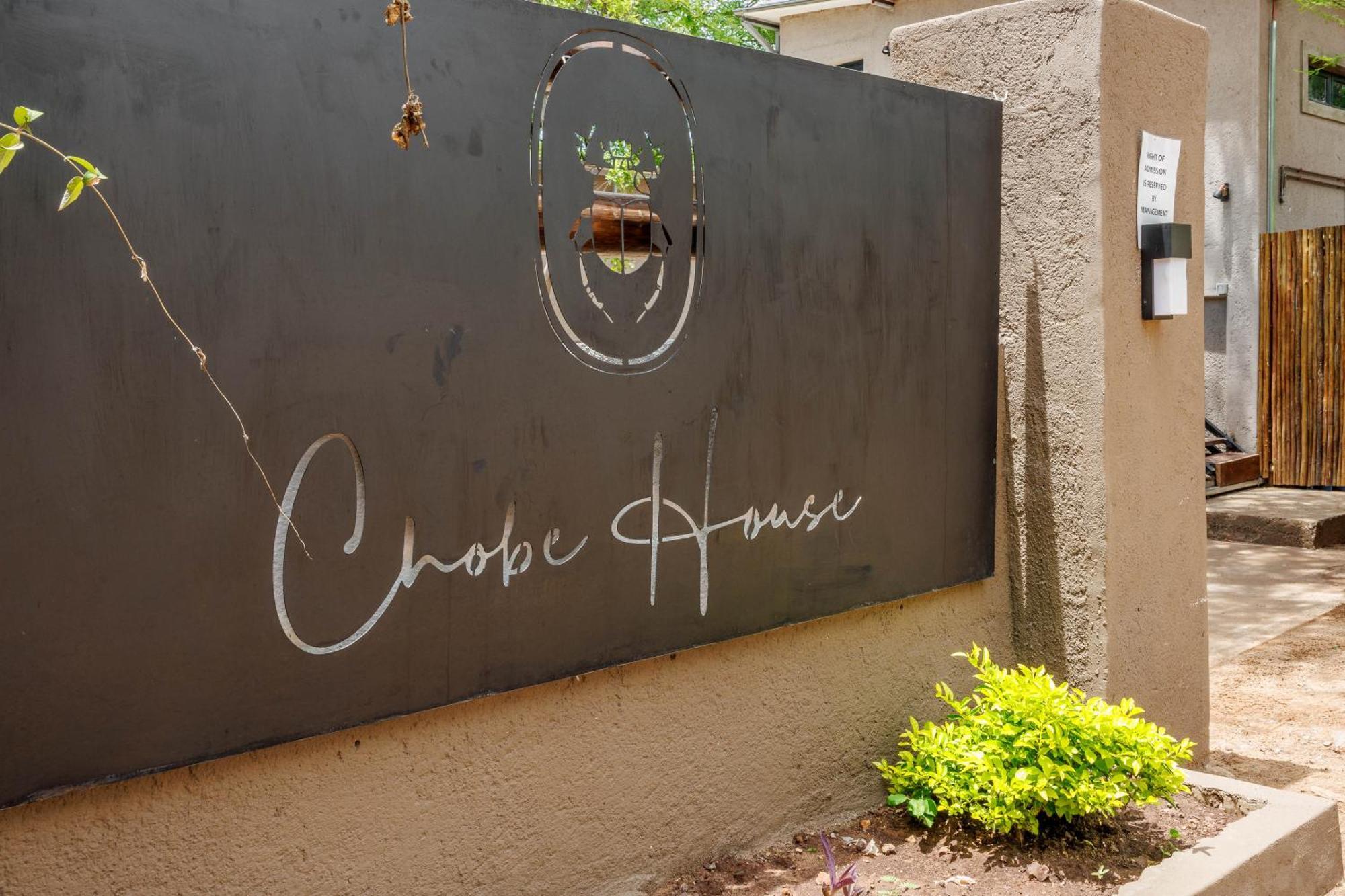 Chobe House Villa And Chalets Kasane Bagian luar foto